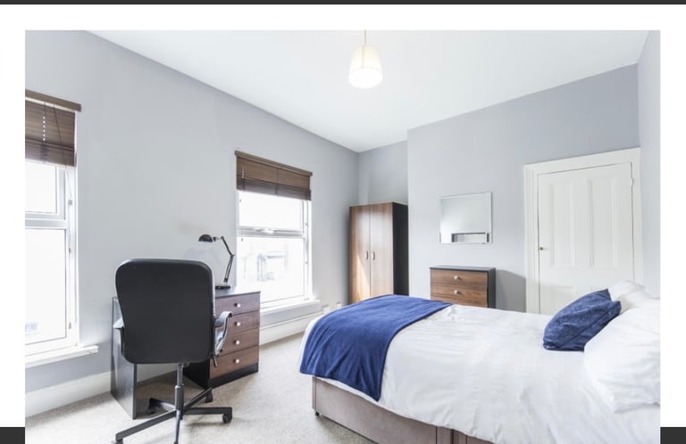 Student Room in Shared House