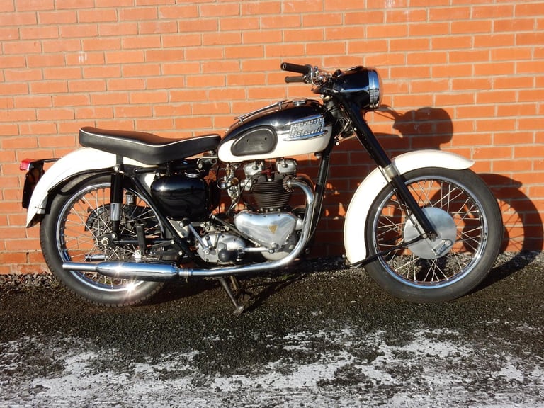 image for Triumph T110 650cc 1958 V5C & Green Log Book - 686 XWE