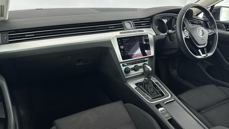2019 Volkswagen Passat Se Business Tsi Evo Dsg Estate Petrol Automatic