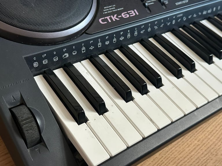 CASIO CTK-631 Keyboard