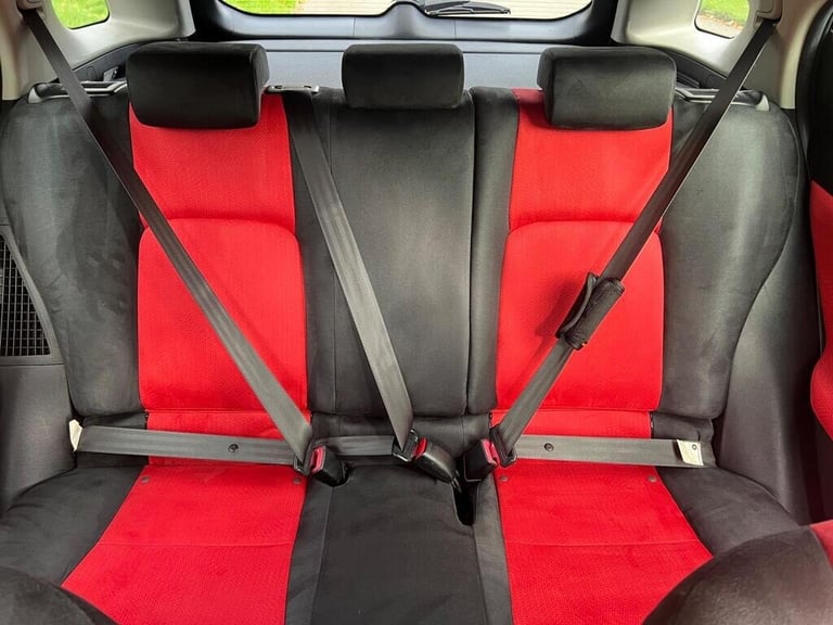 LEXUS CT 200h 1.8 SE- L 17 FULL MAP 2011 1 OWNER SAT NAV REV CAMERA HYBRID AUTO