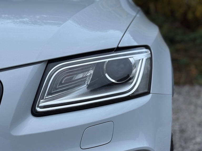  Audi Q5 2.0 TDI S line Plus Special Edition S Tronic quattro Euro 6 (s/s) 5dr Diesel Automatic
