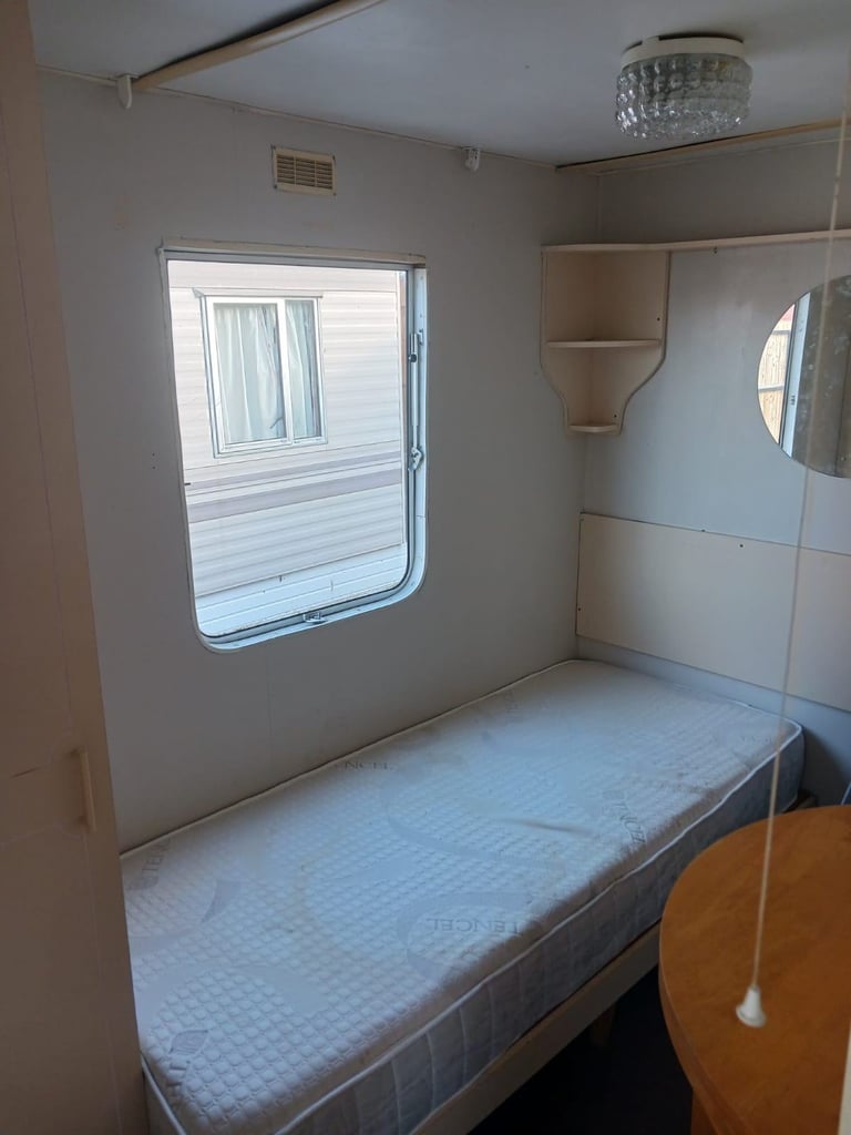 2 Bedroom Mobile Home For Rent