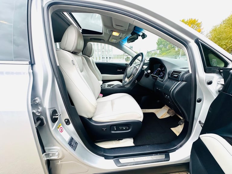 2014 Lexus RX 3.5 450h V6 Advance SUV 5dr Petrol Hybrid CVT 4WD Euro 5 (s/s) (Pan Roof) ( ESTATE ...