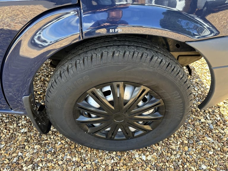 2013 Ford Transit 2.2 TDCi 350 Panel Van 3dr Diesel Manual FWD L2 H3 (209 g/km, 123 bhp) Panel Va...