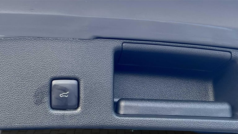 2023 Ford Kuga 2.5 FHEV ST-Line Edition 5dr CVT HATCHBACK PETROL/ELECTRIC Automatic