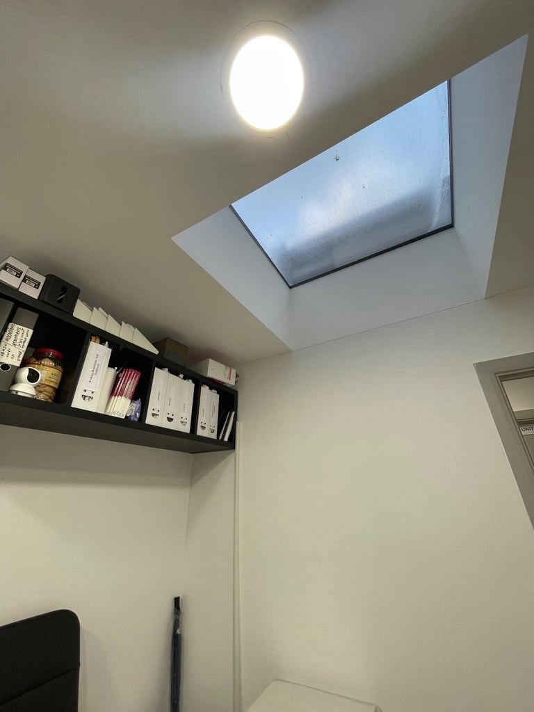 Two desks to let - Shared office space - Mile End Road E1