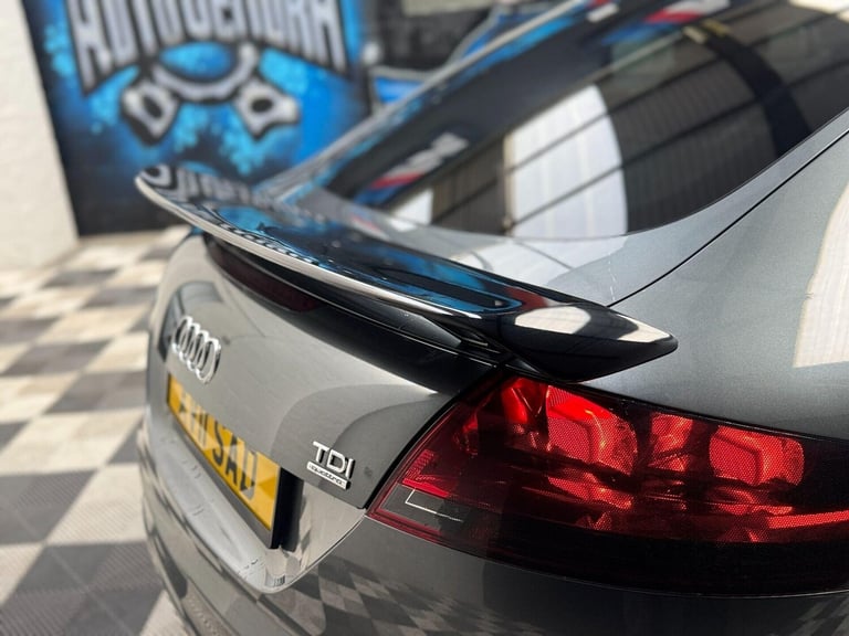 2014 Audi TT 2.0 TDI Black Edition quattro Euro 5 3dr Coupe Diesel Manual