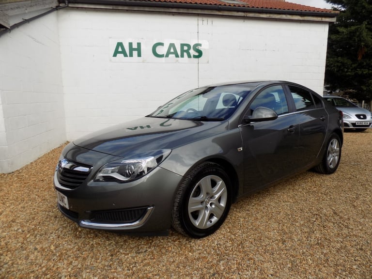 image for 2017 Vauxhall Insignia 1.6 CDTi ecoFLEX Design Nav 5dr [Start Stop] HATCHBACK Diesel Manual