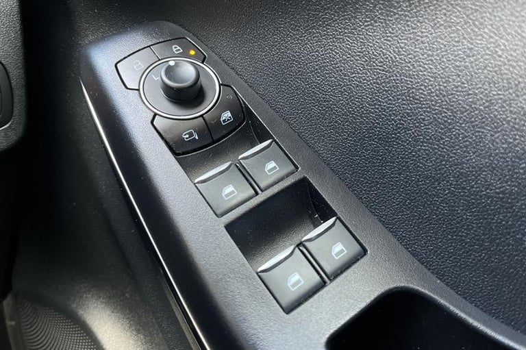 2023 Ford Puma 1.0 EcoBoost Hybrid mHEV ST-Line 5dr ** Sync 3 - Bluetooth / USB Connection Hatchb...