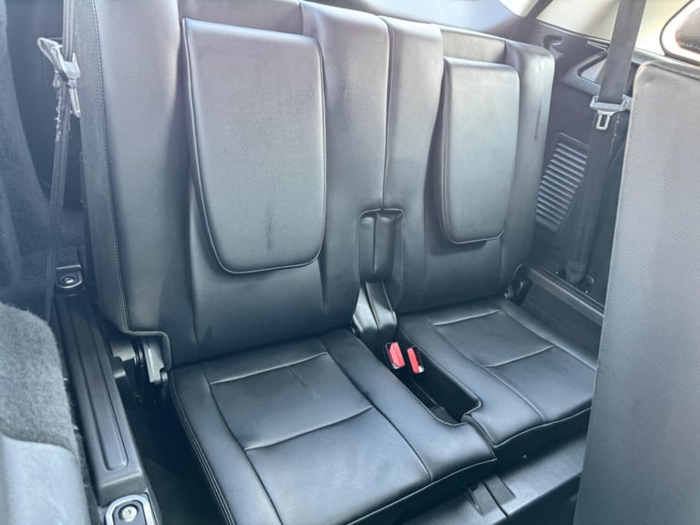 2017 Land Rover Discovery Sport 2.0 SD4 HSE Black Auto 4WD Euro 6 (s/s) 5dr ESTATE Diesel Automatic