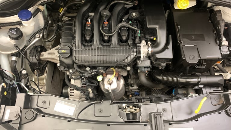 2022 Citroen C3 1.2 PureTech Saint James Hatchback 5dr Petrol Manual Euro 6 (s/s) (83 ps) Hatchba...