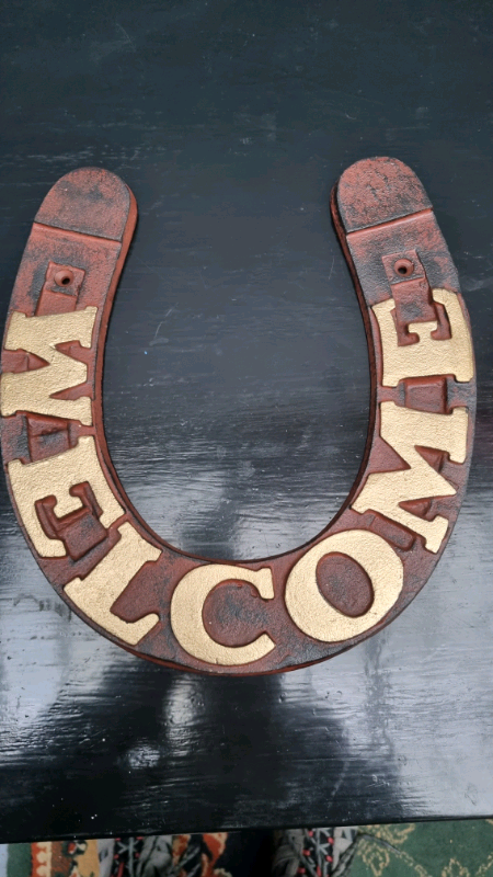 Large cast iron welcome horseshoe 