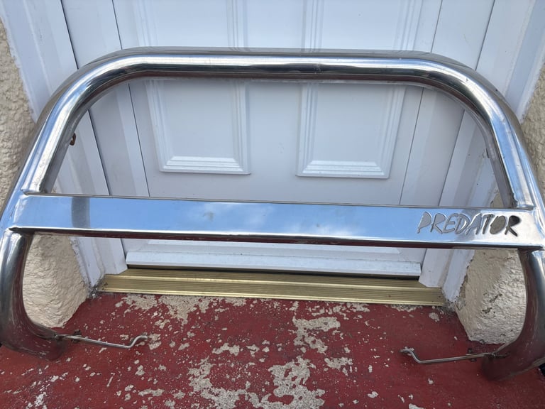 Frontier bull bars 