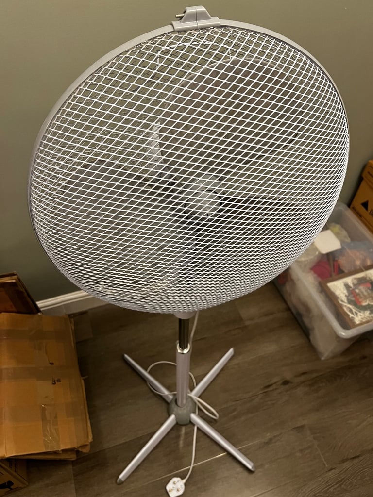 PENDING COLLECTION: FREE - fan 