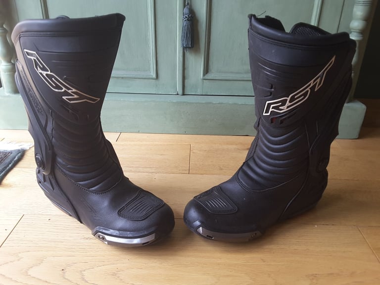 RST MOTORCYLE BOOTS