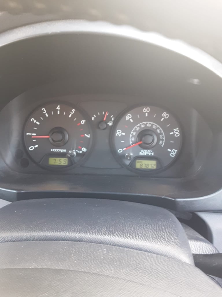 Kia Picanto LX with 2 keys, long mot, extensive service history,A/C,free to use in clean air zones! 