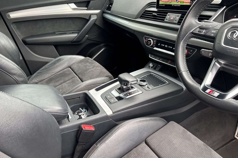 Audi Q5 40 TDI Quattro S Line 5dr S Tronic SUV Diesel Automatic
