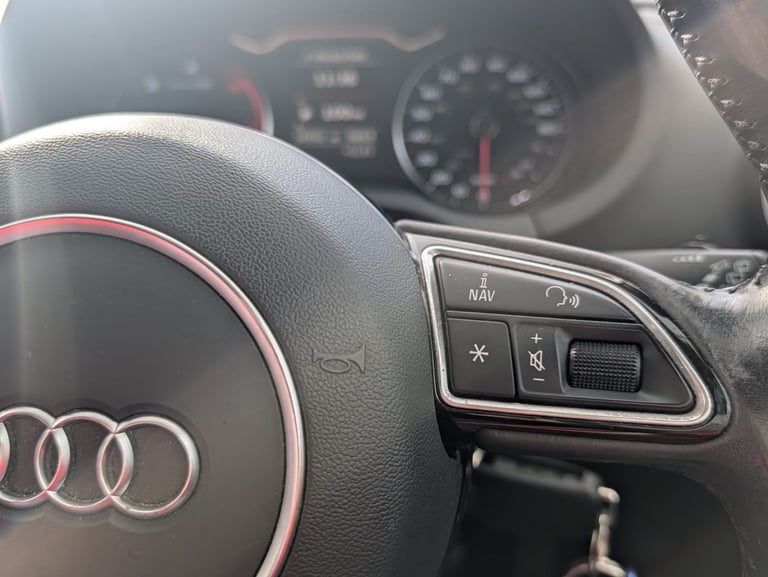 Audi, A3, 2015, Manual, 1968 (cc), 5 door, long MoT 