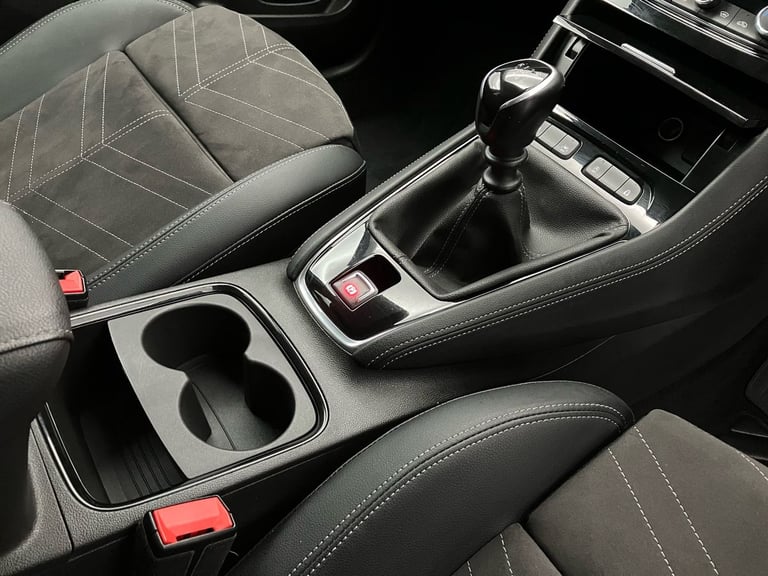 2022 Vauxhall Grandland 1.2 Turbo Ultimate 5dr Hatchback PETROL Manual