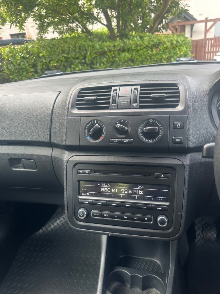 Skoda, FABIA, Hatchback, 2014, Manual, 1197 (cc), 5 doors