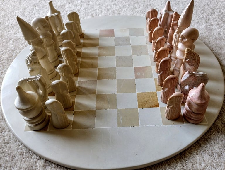 Chess set – African, soap stone chess set, 30cm diameter.   