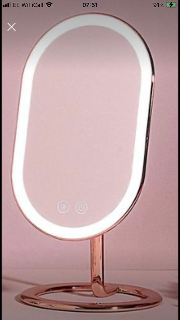 LED Make-up Mirror. Rechargeable, 3 light settings New