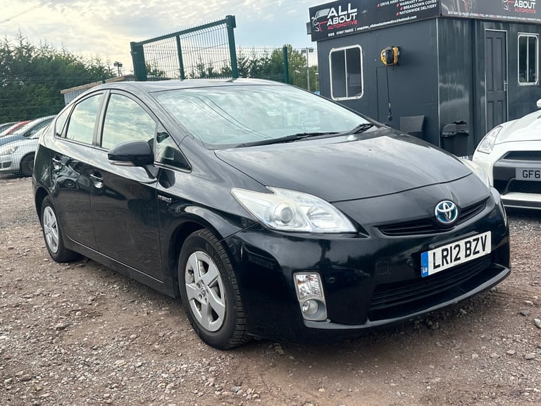 image for 2012 Toyota Prius 1.8 VVTi T3 5dr CVT Auto HATCHBACK Petrol/Electric Hybrid Automatic