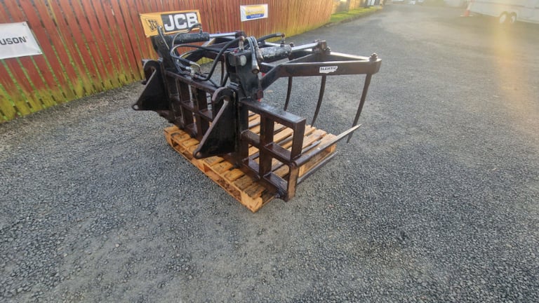 Tractor front loader 6ft slewtic dung muck grab with faucheux brackets