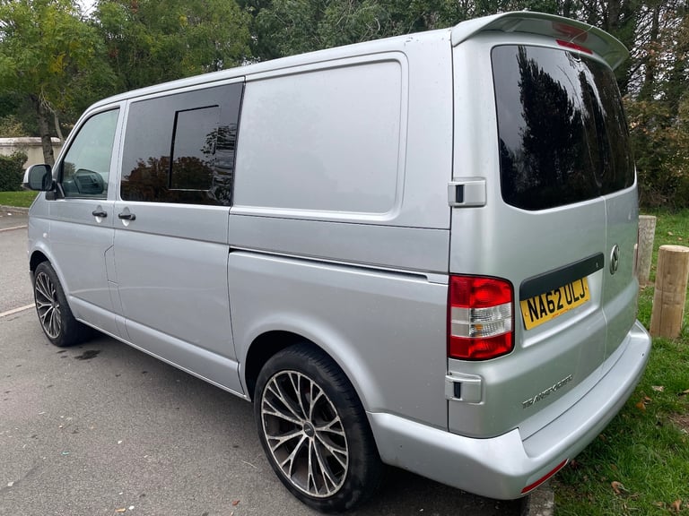VW TRANSPORTER T5 CONVERTED VAN ROCK N ROLL BED ETC