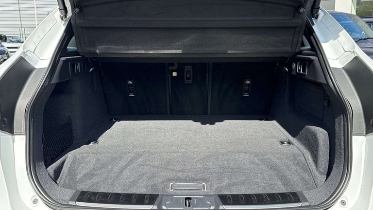  Jaguar F-Pace 2.0 P400e R-Dynamic SE 5dr Auto AWD Estate Plug-In Hy Automatic