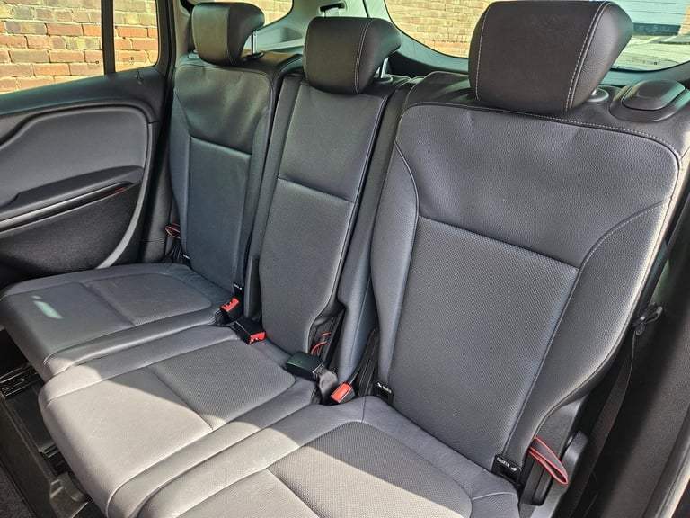 Vauxhall Zafira 2.0CDTi elite Tourer automatic 7 seater 