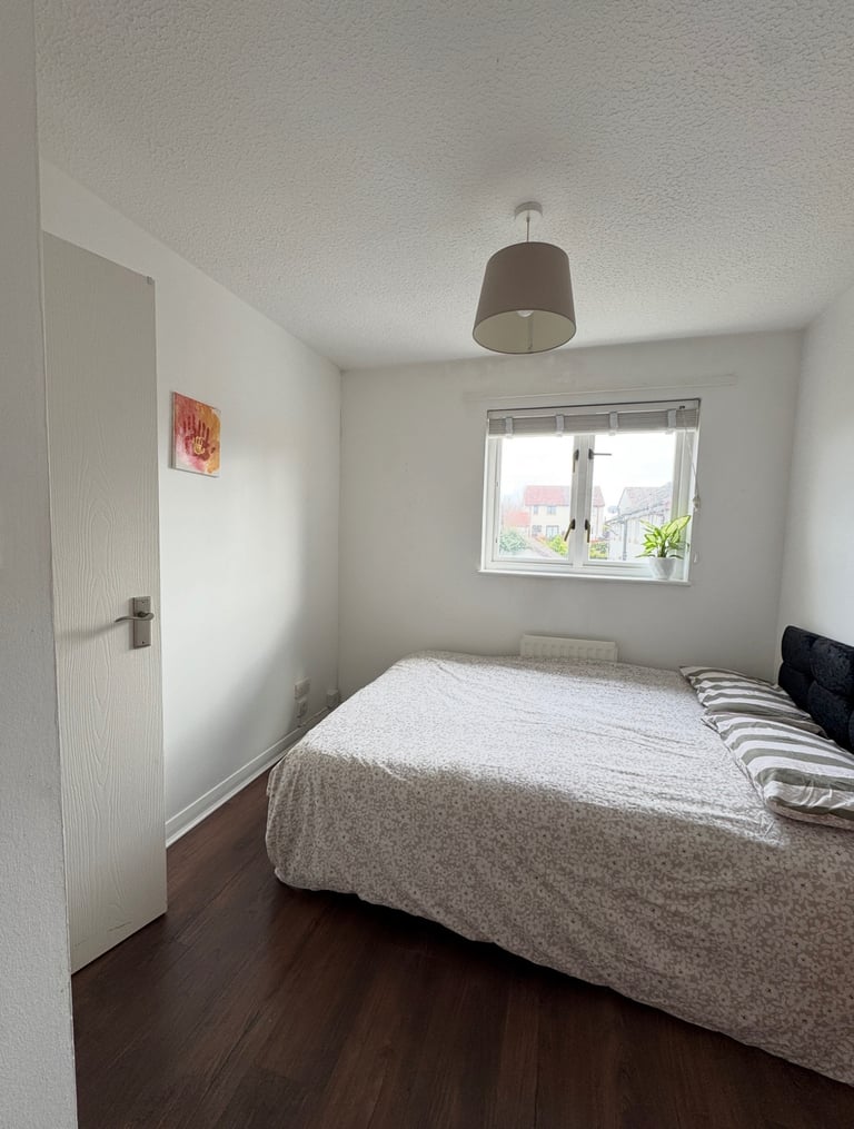 Furnished Single Bedroom Available 