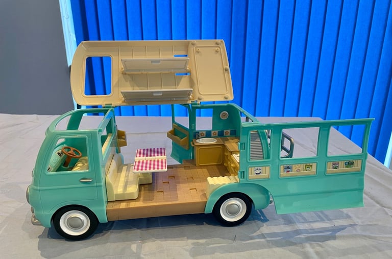 Sylvanian Families Campervan and more