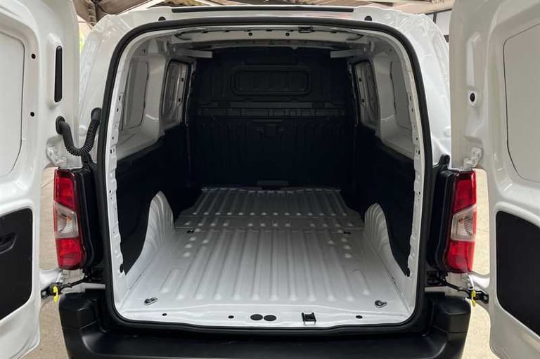 2024 Vauxhall Combo 1.5 Turbo D 2300 Prime XL Panel Van 6dr Diesel Manual LWB Euro 6 (s/s) (100 P...