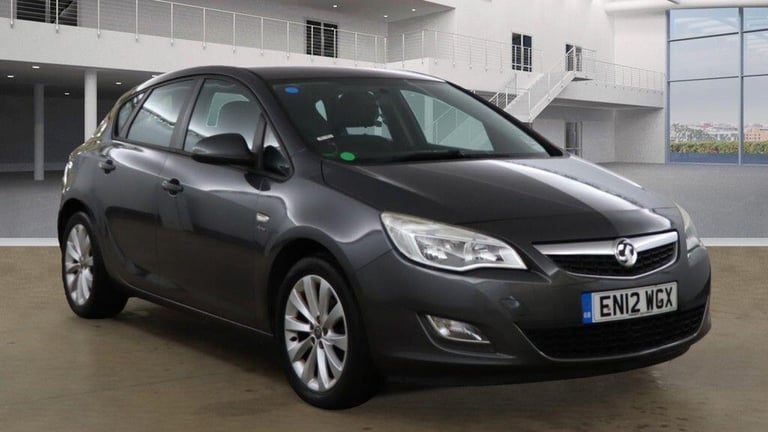 2012 Vauxhall Astra 1.6i 16V Active 5dr HATCHBACK PETROL Manual