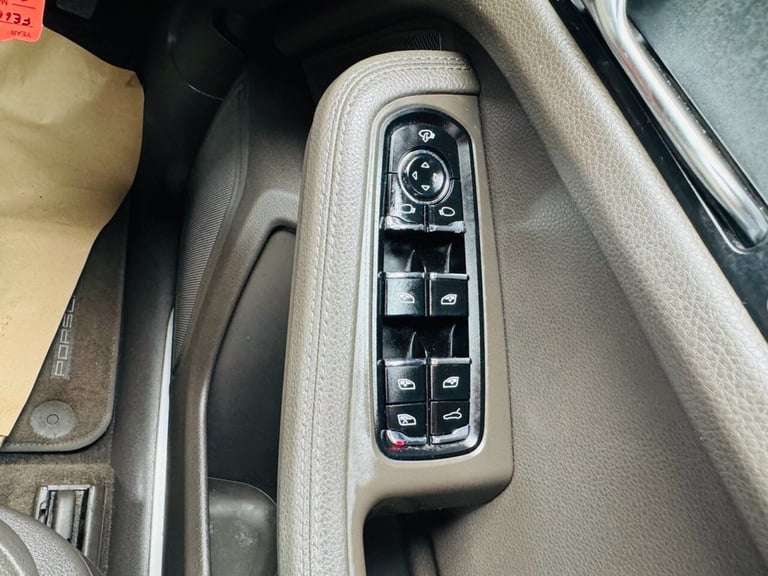 2016 Porsche Macan 3.0 TD V6 S SUV 5dr Diesel PDK 4WD Euro 6 (s/s) (258 ps) ESTATE Diesel Automatic