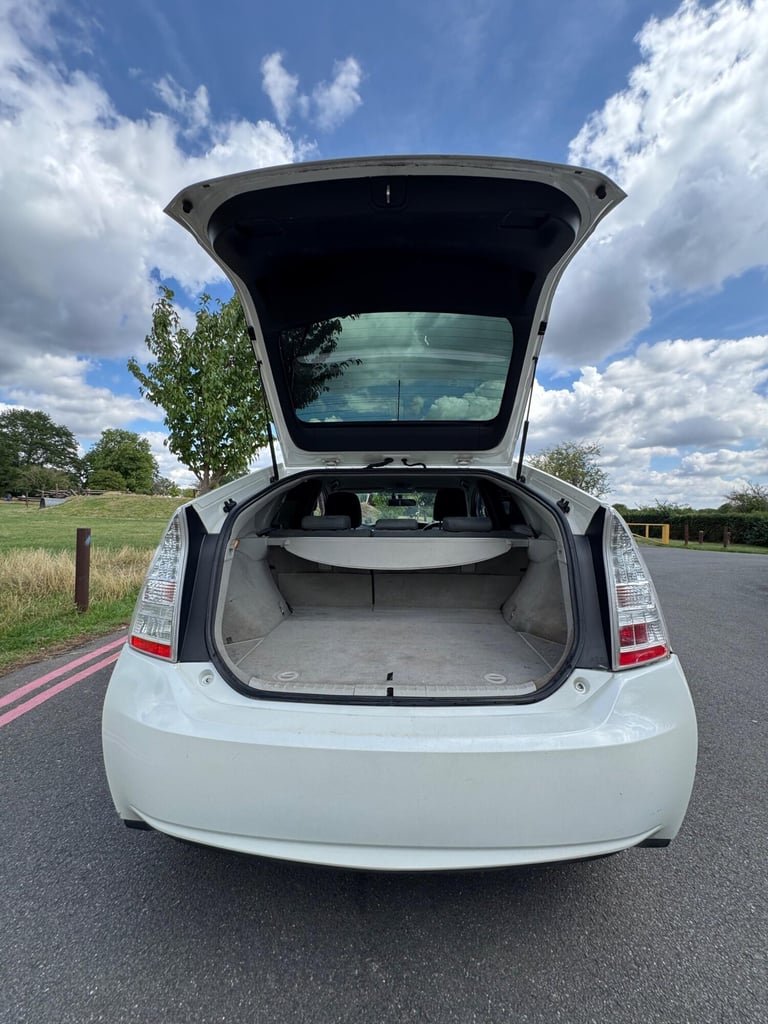 2010 Toyota Prius 1.8 VVT-h T Spirit CVT Euro 5 (s/s) 5dr HATCHBACK Petrol/Electric Hybrid Automatic