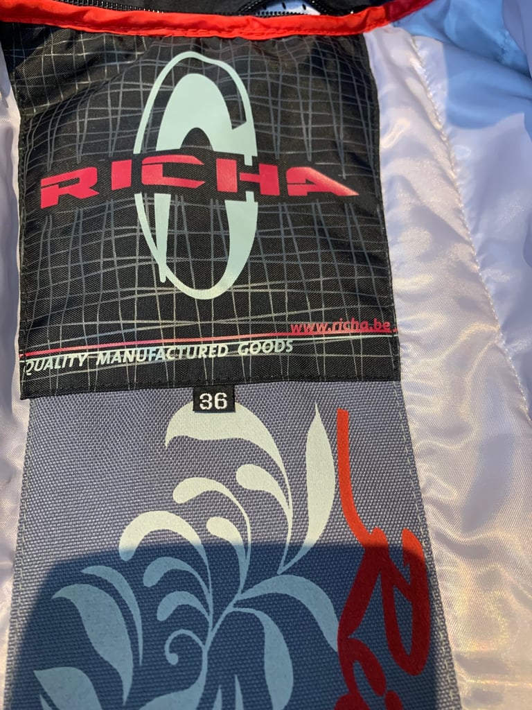 Fully armoured Ladies motorcycle jacket 