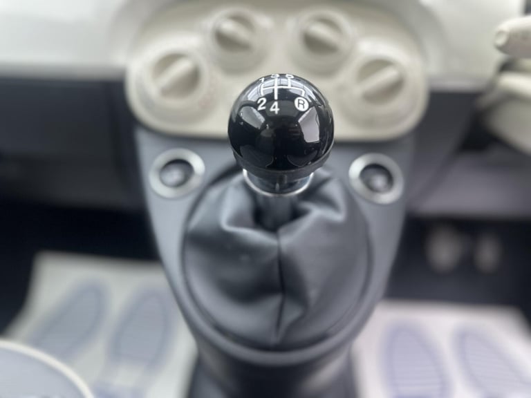 2018 Fiat 500 1.2 Lounge Hatchback 3dr Petrol Manual Euro 6 (s/s) (69 bhp) Hatchback Petrol Manual