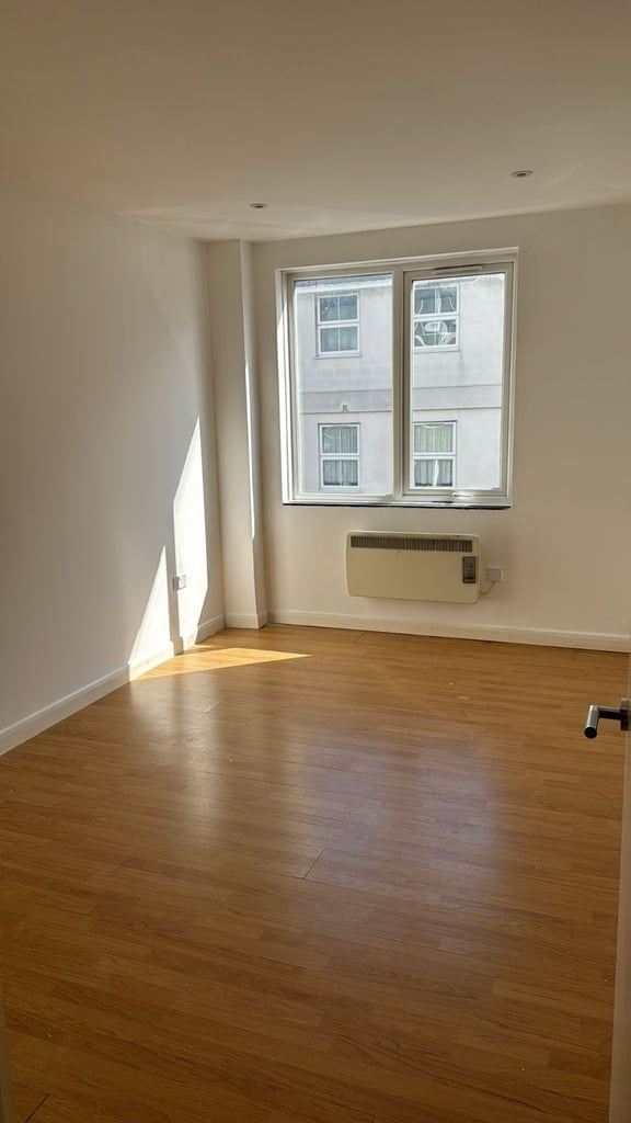 20% Off | Creative Workspaces / Artist Studios in West Norwood, Lambeth, SE27