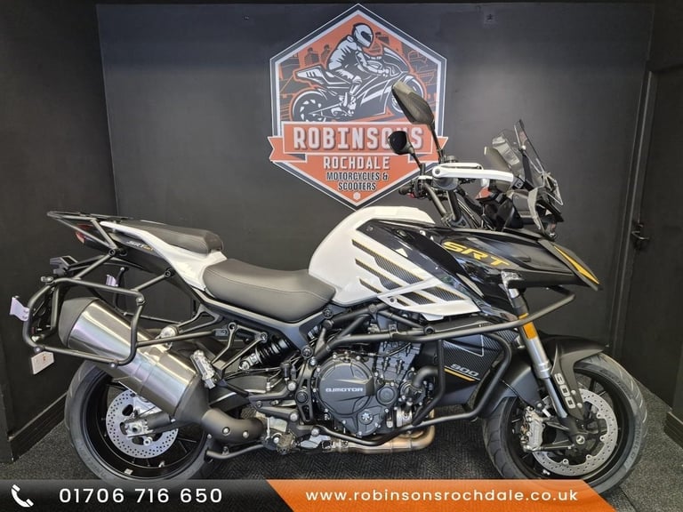 image for QJMotor SRT 900 S  with free luggage