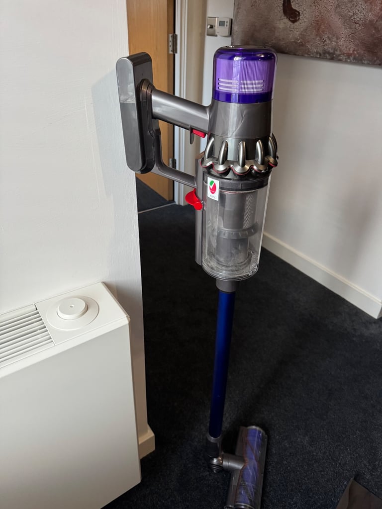 image for Dyson v11 vacuum cleaner 