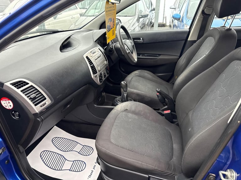 2011 Hyundai i20 1.4 Comfort Euro 5 5dr HATCHBACK Petrol Manual