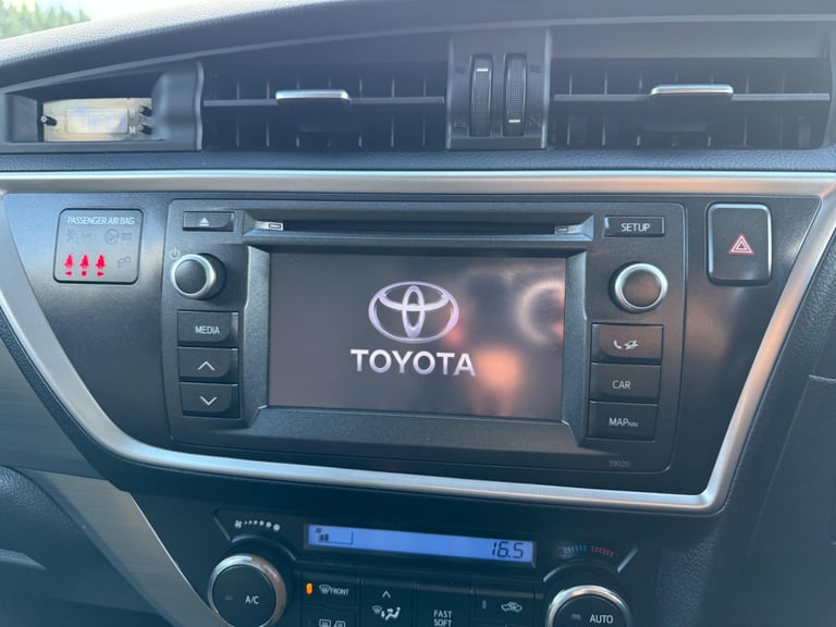 2014 Toyota Auris 1.6 V-Matic Icon Euro 5 5dr HATCHBACK Petrol Manual