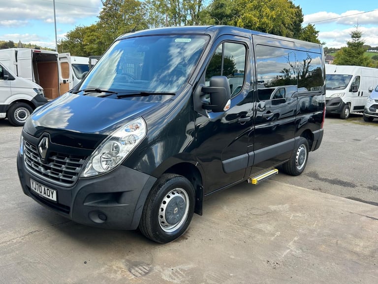RENAULT MASTER 2.3 FWD SL28 dCi SWB LOW ROOF WHEELCHAIR ACCESS CREW Euro 6 NO VA