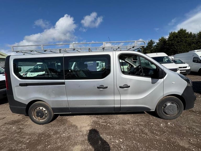 2016 Vauxhall Vivaro 2900 1.6CDTI BiTurbo 120PS ecoFLEX H1 Combi 9 Seat MPV DIESEL Manual