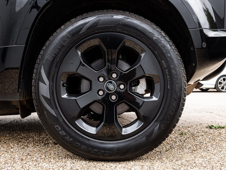 2021 Land Rover Defender 110 2.0 P300 X-Dynamic HSE Auto 4WD Euro 6 (s/s) 5dr ESTATE Petrol Autom...