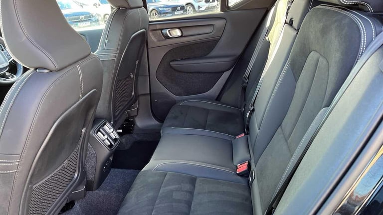 2024 Volvo XC40 Plus B3 Mild hybrid ESTATE Petrol/Electric Hybrid Automatic