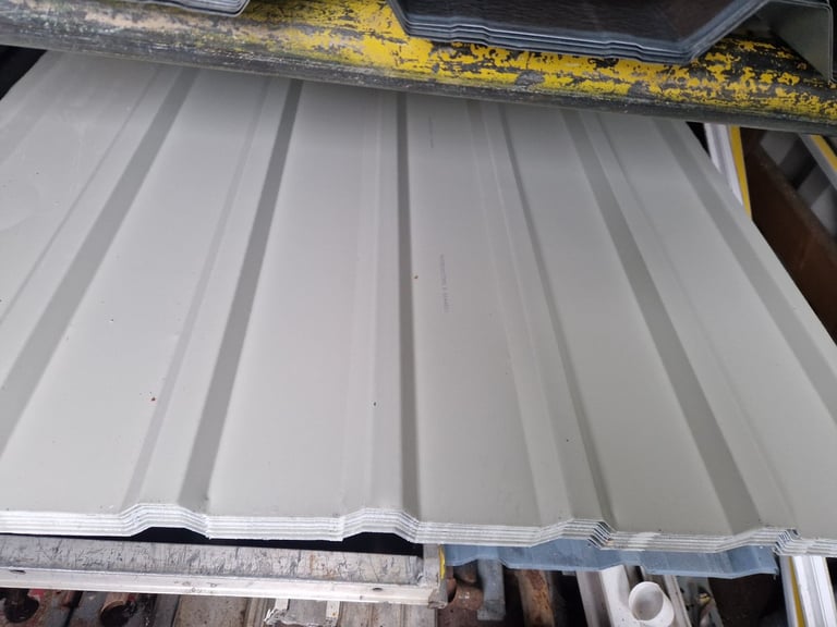image for 10x new metal roofing sheets 8ft